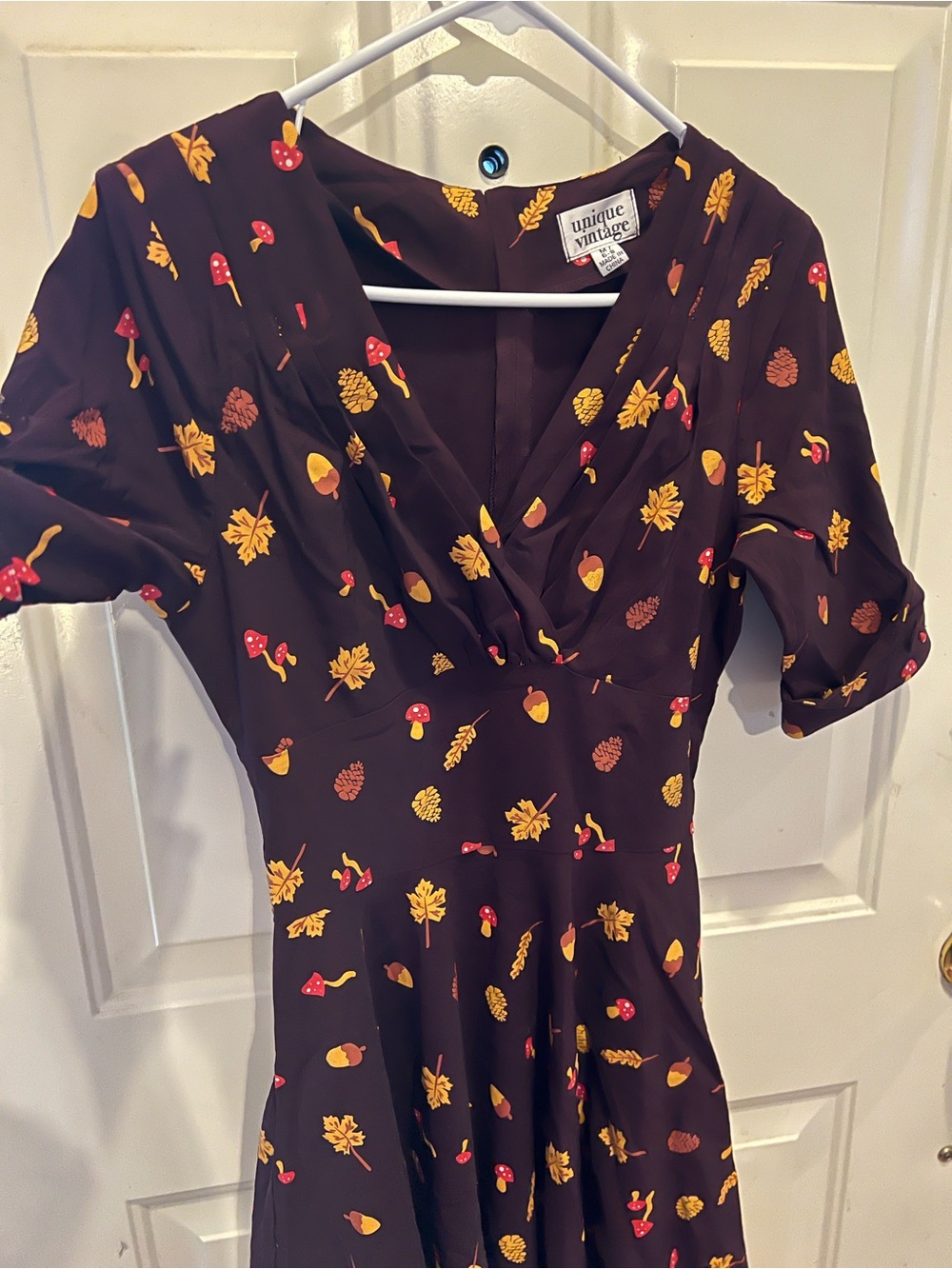 Unique Vintage Dress Brown pinecones, Mustard Leaf Print - Picture 3 of 5